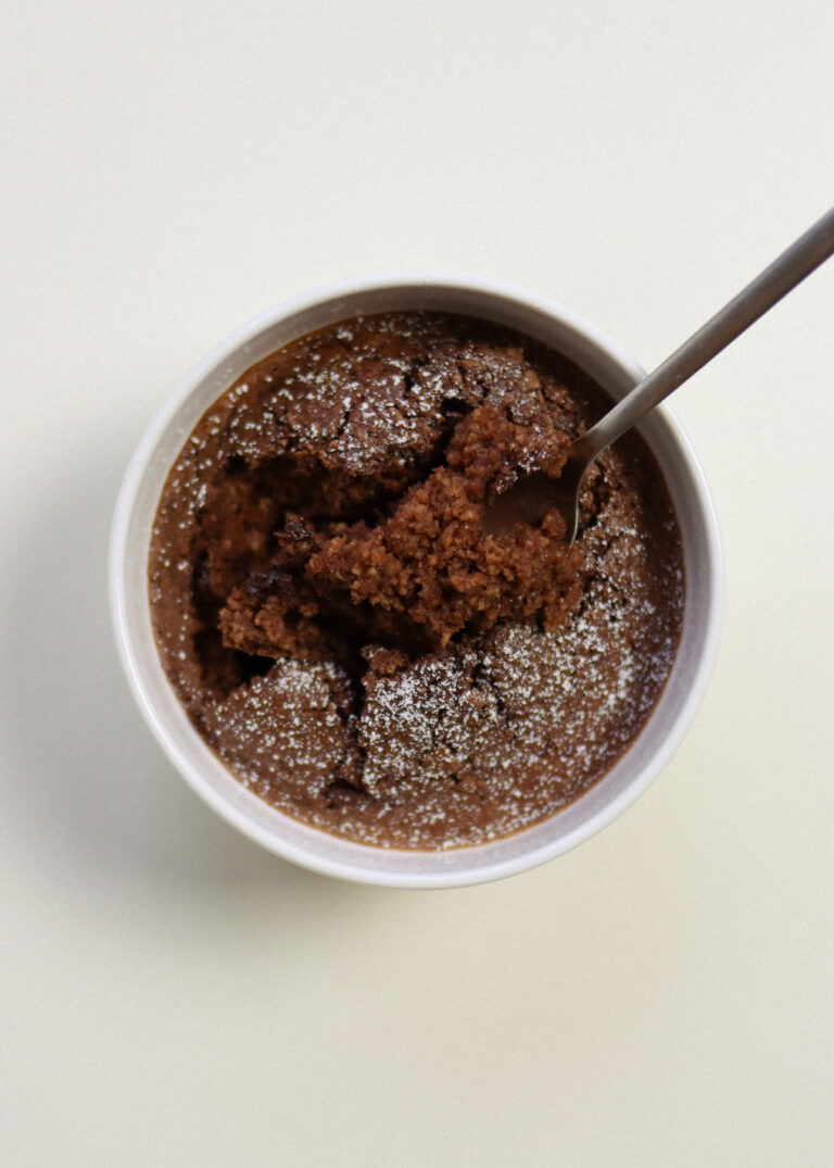 CHOCOLATE BAKED OATS